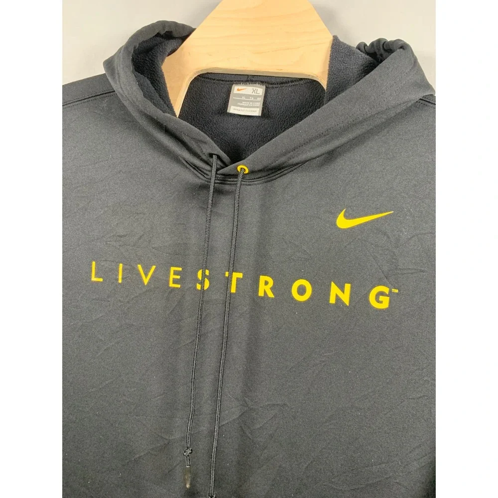 Nike Livestrong Fit Therma Hoodie Mens XL Black Yellow Pullover Sweatshirt